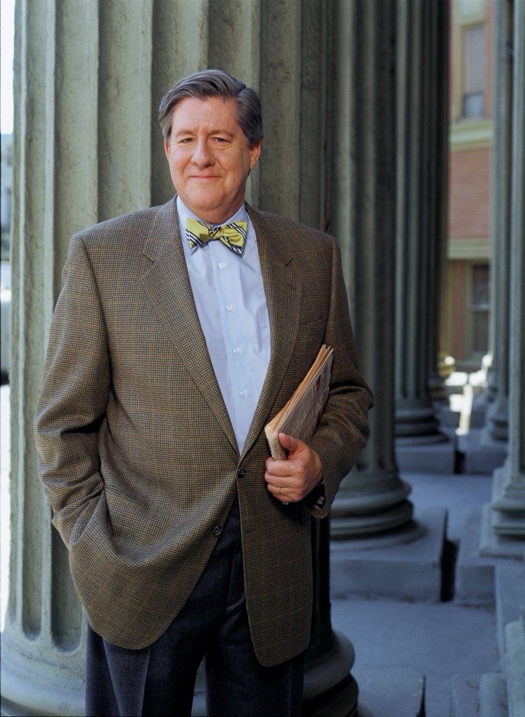 What Would Richard Gilmore Read? A Book List Inspired by the “Gilmore Girls”&nbsp;Patriarch